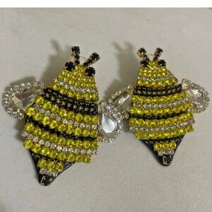 PICNIC PERFECT JEWELED HONEY BEE STATEMENT EARRINGS POST